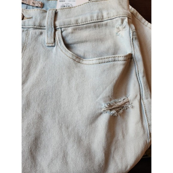 SO 90s Super High Rise Wide Leg Jean Juniors 11/30 Light Blue Y2K Distressed NEW - Picture 5 of 7